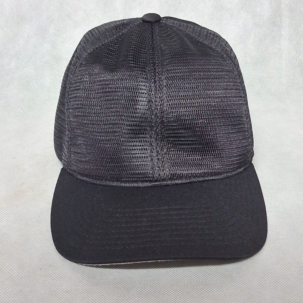 Yupoong Flexfit Black Mesh Ballcap Hat Large X-Large Black